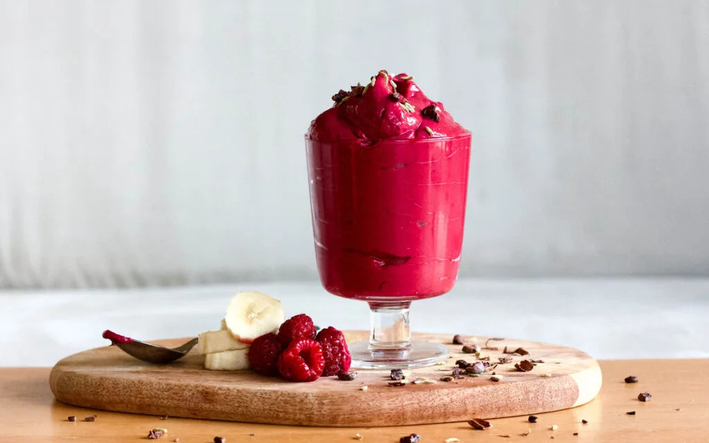 Budget-Friendly Romantic Dinner: Banana, Raspberries, and Beet Nice Cream Delight