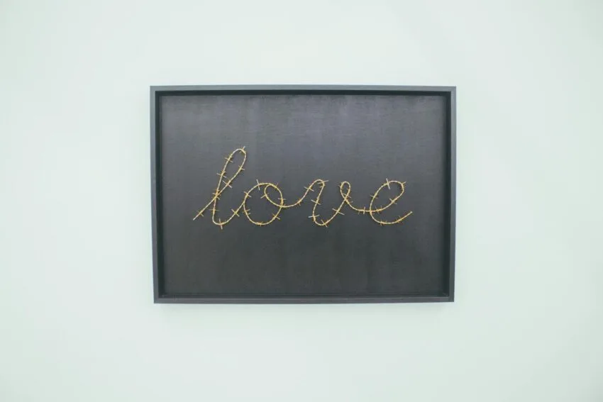 love text sign